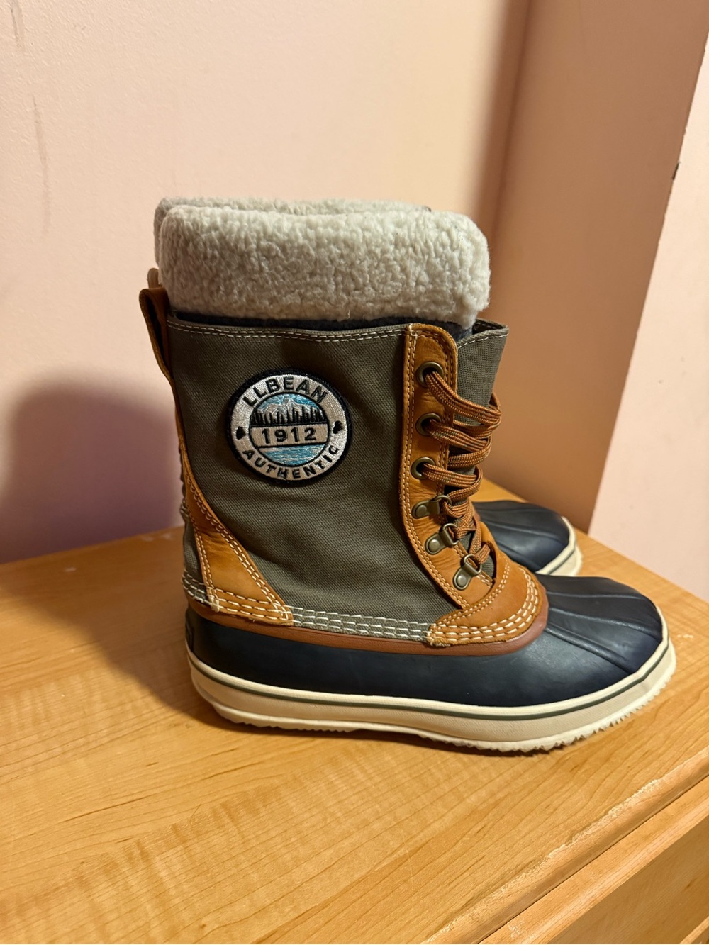 L.L. Bean Olive Green, Tan & Black Winter Boots with Shearling Collar